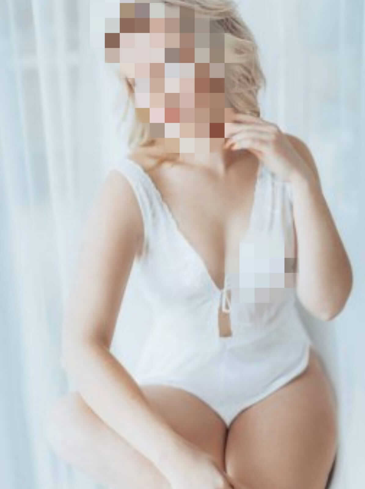 אליסה – באשקלון – מארחת דיסקרטית