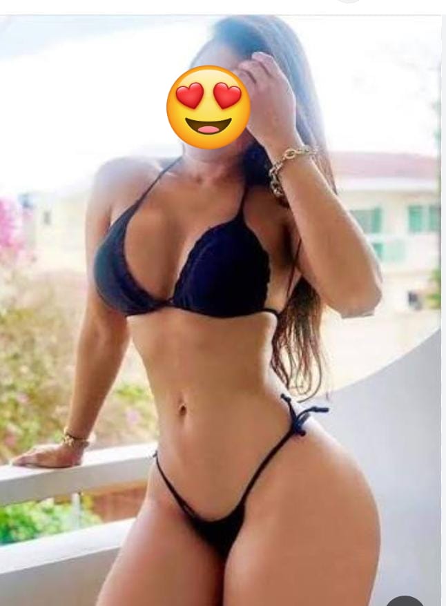 בחורה מכשפת -בחולון