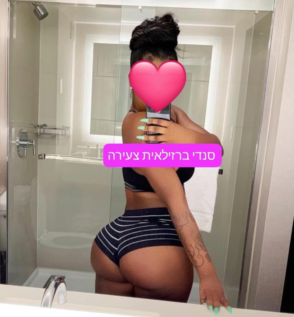 קים קולומביאנית מהממת בת 20