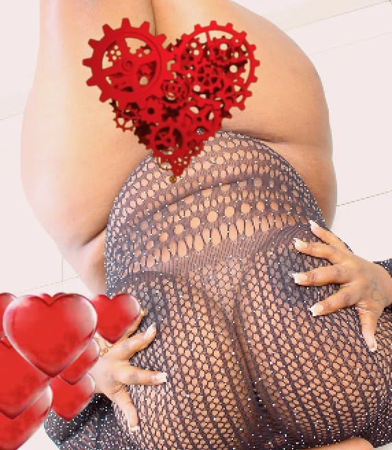 בפתח תקווה שמנמנה תיירת אפריקאית